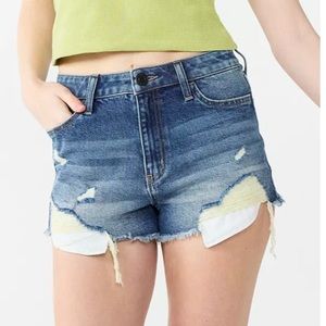SO Cutoff Short Super High Rise Light Distressed Rinse 11/30 NWT